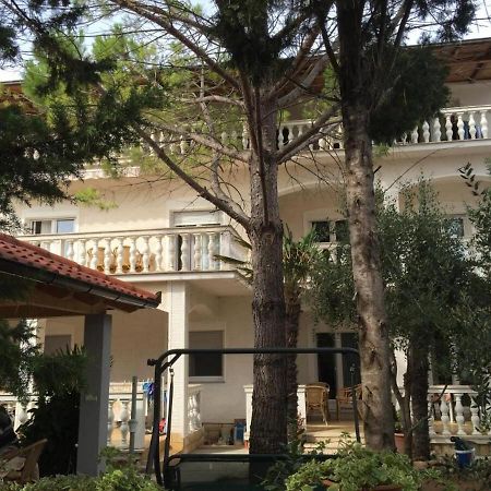 Apartments Ivica - With Parking Nin Exterior photo